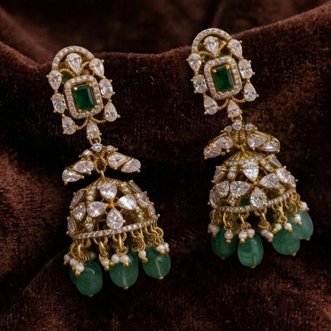 Emerald-green victorian Earrings