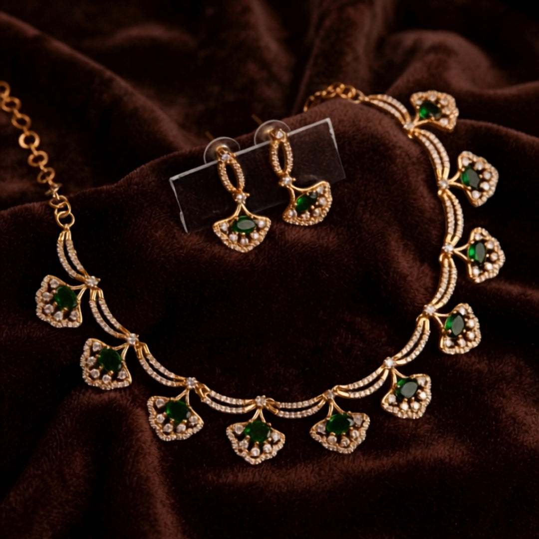 Emerald & American Diamond Set