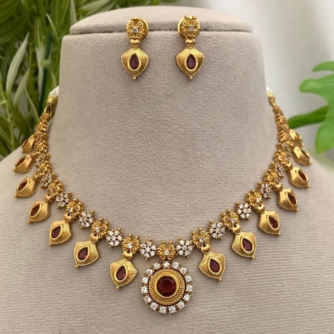 Gold Matte Finish Necklace Set