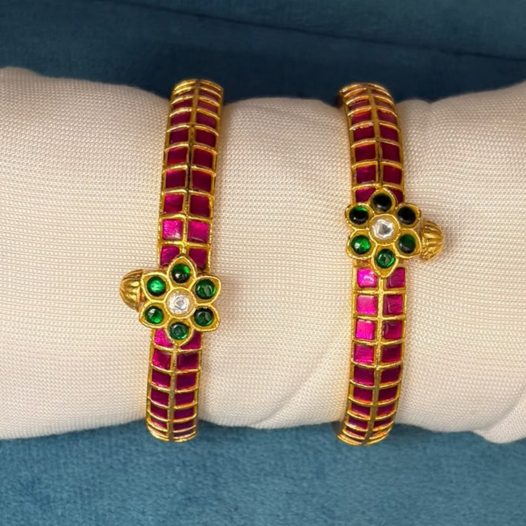Jadau Kundan Checkered Floral Bangles