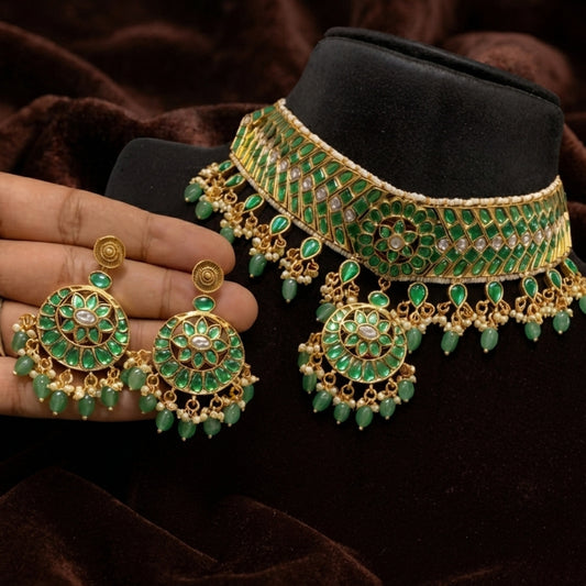 Jadau Kundan Choker Set