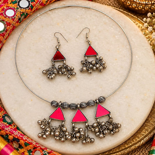 Oxidized Silver Triangle Set